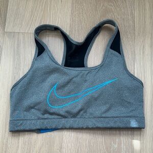 Nike Sports Bra Womens Workout Gym Running Tank Crop Top Athletic Athleisure